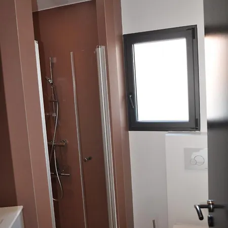 Maison Mitoyenne Proche Foret Et Plages Anglet